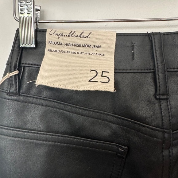 Unpublished Paloma High Rise Mom Jean Vegan Black Leather size 25 NWT‎ - Picture 8 of 9